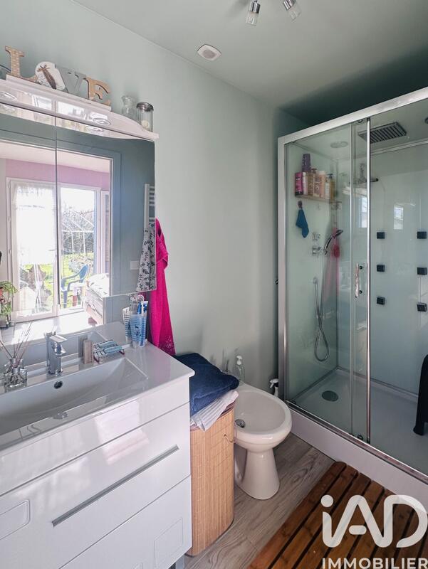 Maison - 142 m² - 6 pièces