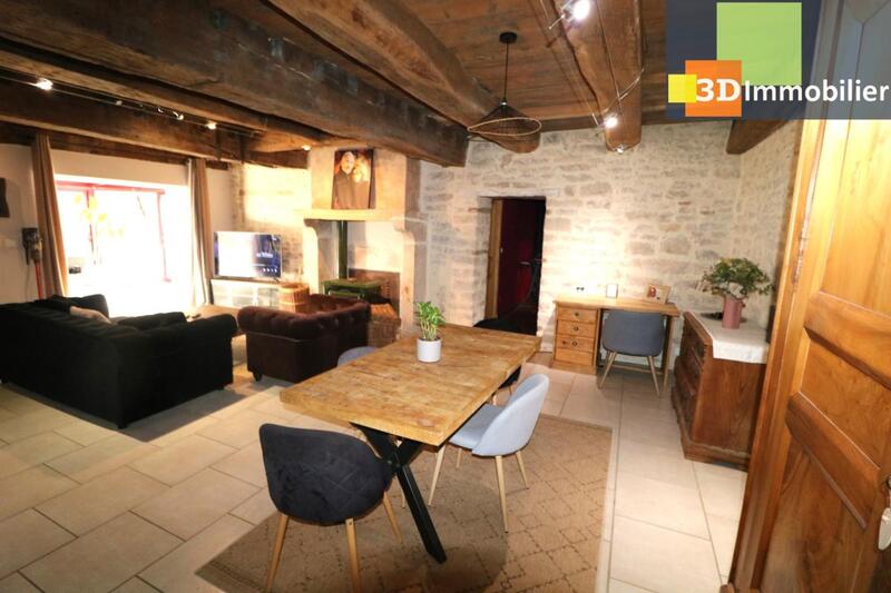 Services - 250 m² - 8 pièces