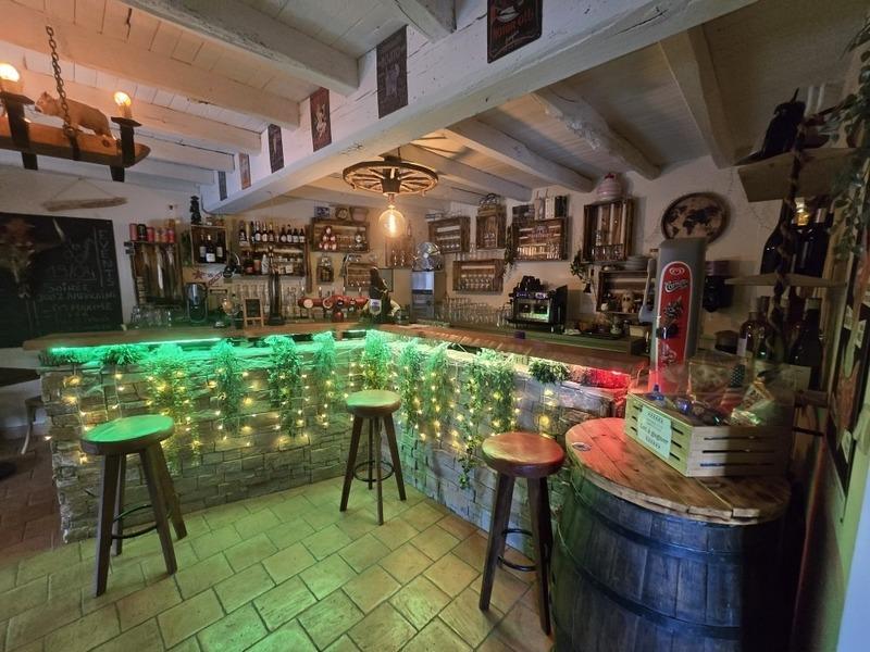 Fonds de commerce - 299 m²