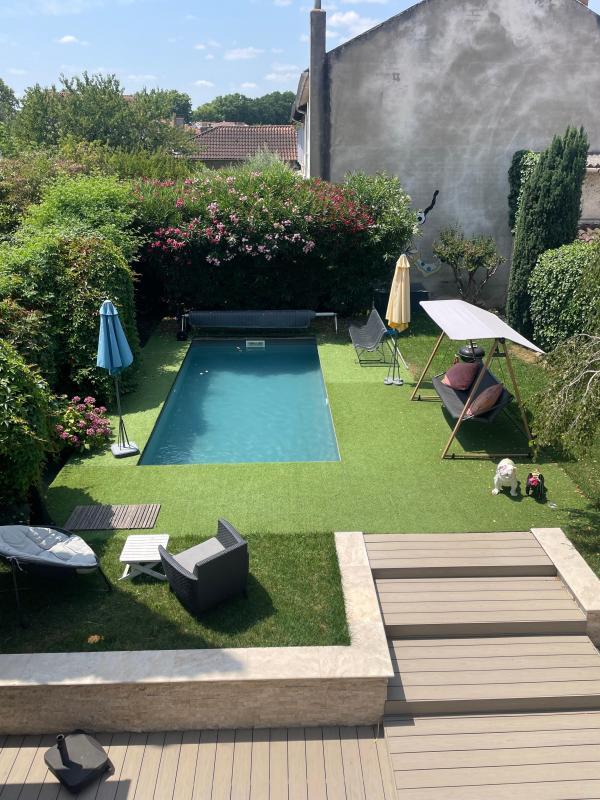 Maison de ville - 250 m² - 7 pièces