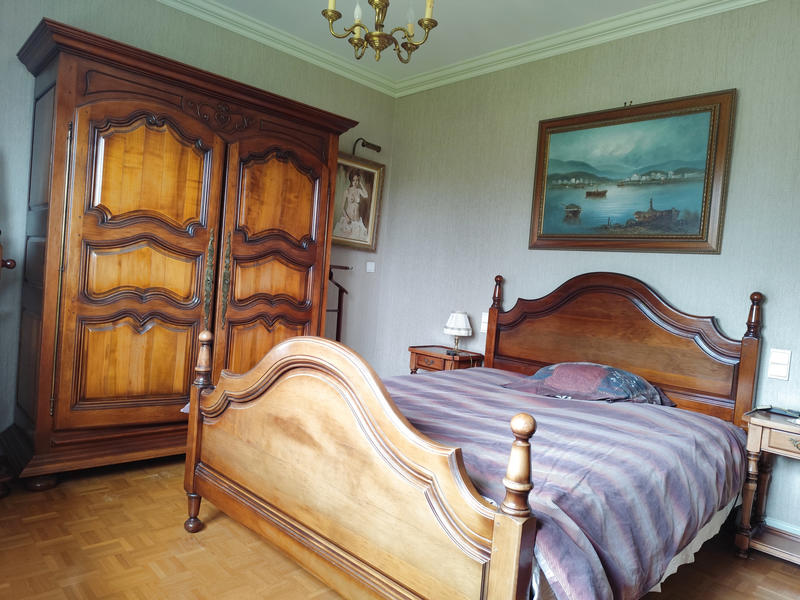 Maison - 232 m² - 10 pièces