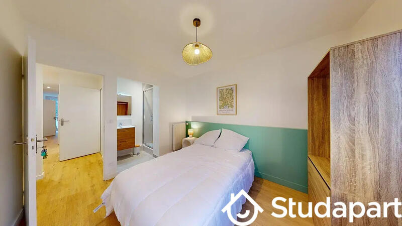 Chambre - 9 m² - 1 pièce