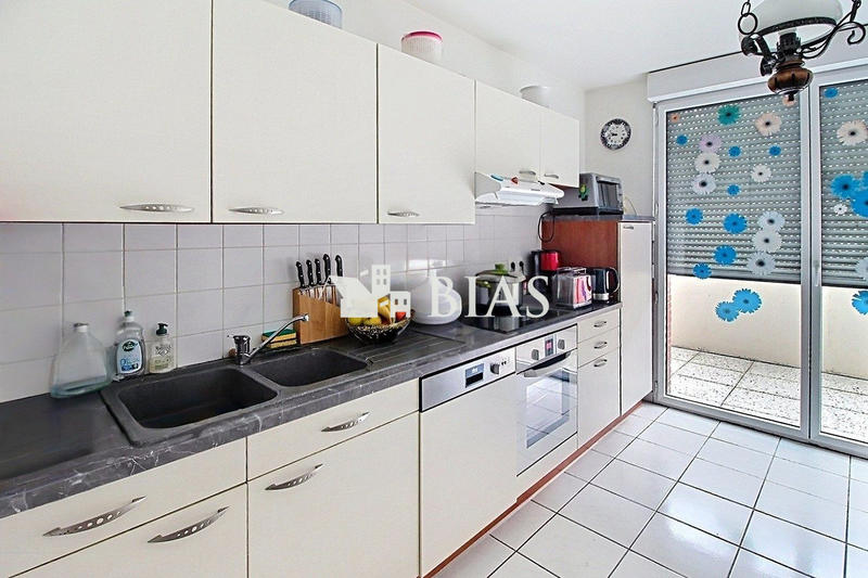 Appartement - 97 m² - 4 pièces