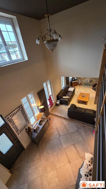 Maison - 183 m² - 5 pièces