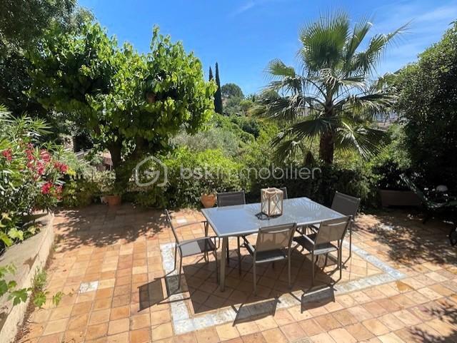 Maison de village - 89 m² - 5 pièces