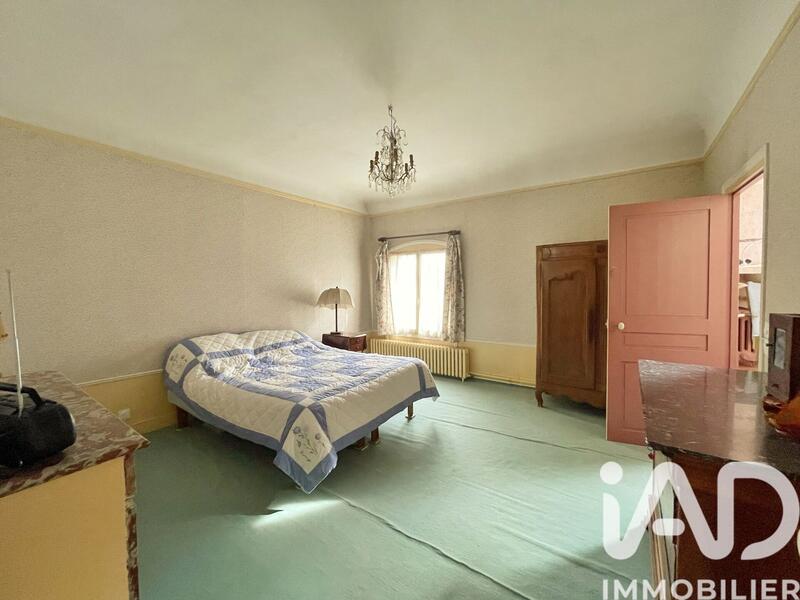 Maison - 309 m² - 10 pièces