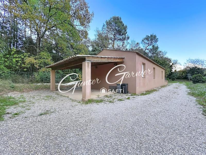 Maison - 92 m² - 4 pièces