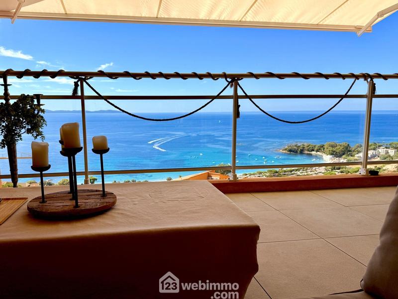 Duplex - 144 m² - 6 pièces