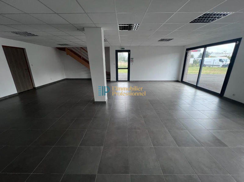 Local d'activités - 804 m²