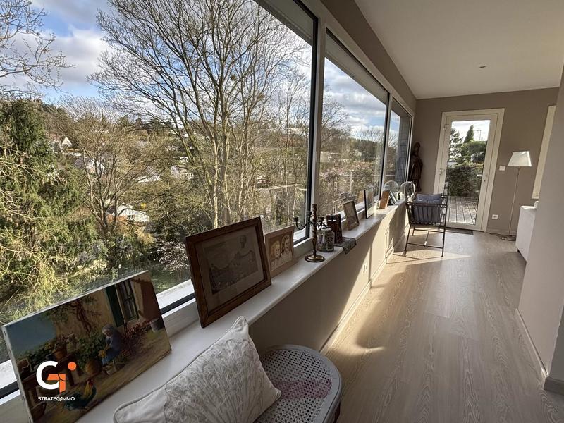 Maison - 255 m² - 9 pièces