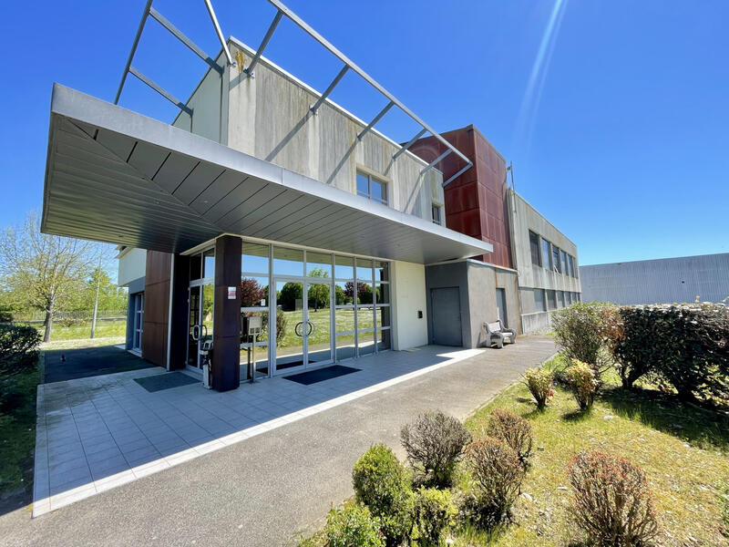 Immeuble - 778 m² - 16 pièces