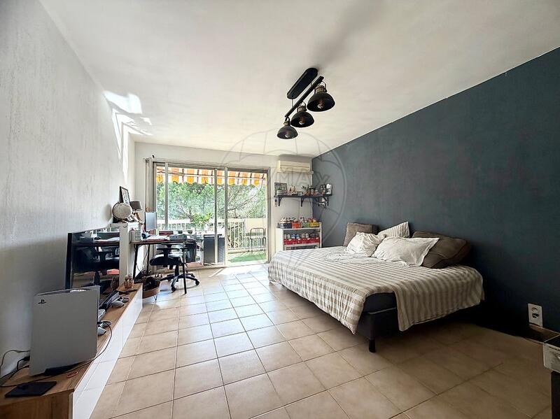 Studio - 36 m² - 1 pièce