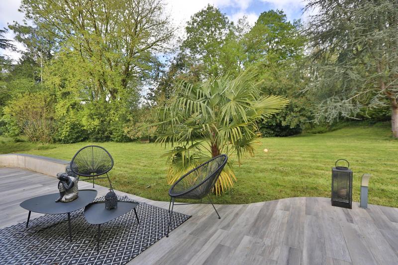 Maison - 184 m² - 8 pièces