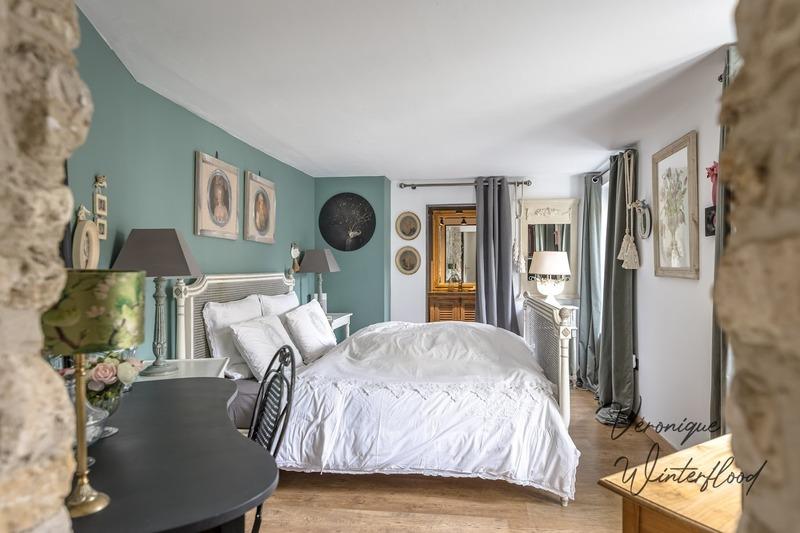 Maison en pierre - 150 m² - 6 pièces