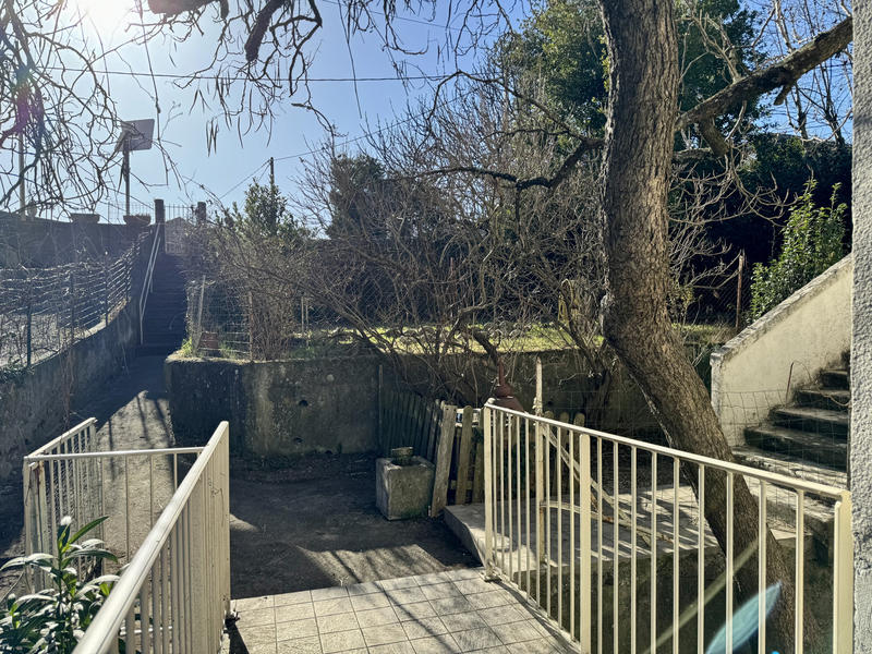 Immeuble - 266 m² - 11 pièces