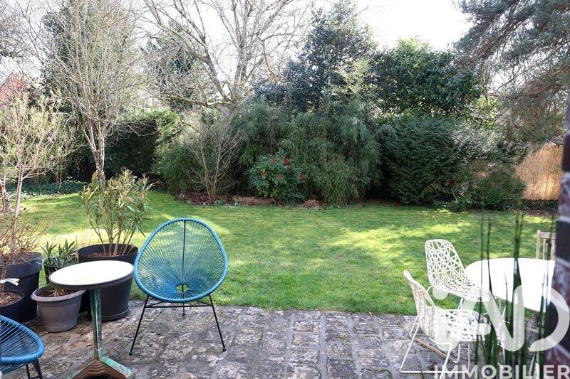 Maison - 187 m² - 9 pièces