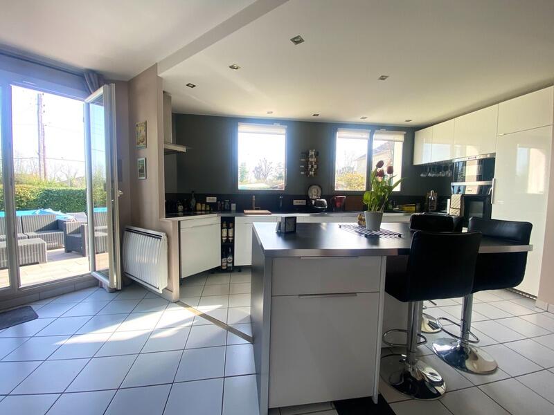 Maison - 154 m² - 6 pièces