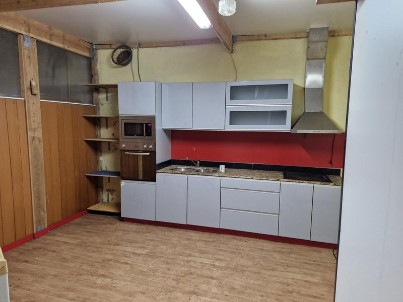 Local commercial - 750 m²