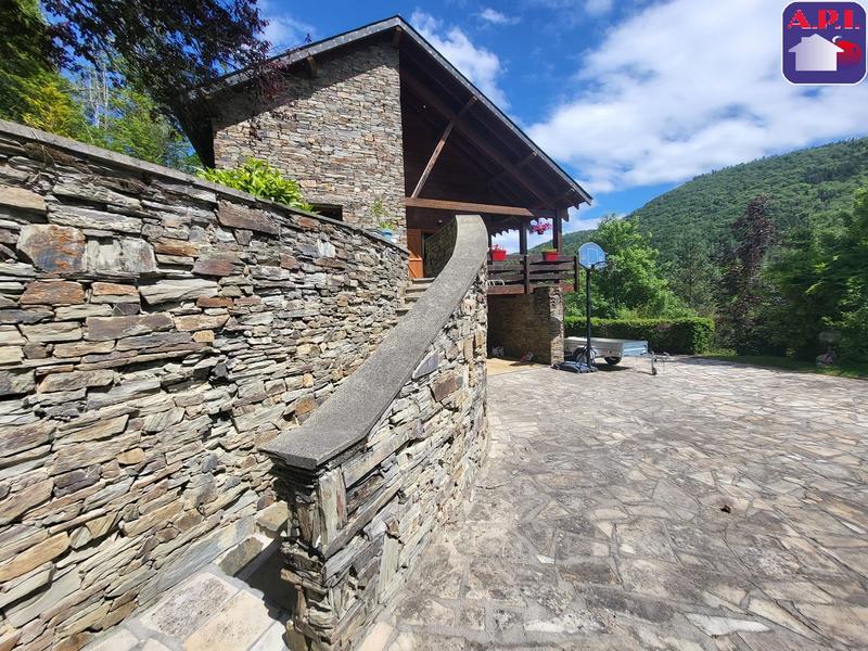 Châlet - 155 m² - 6 pièces