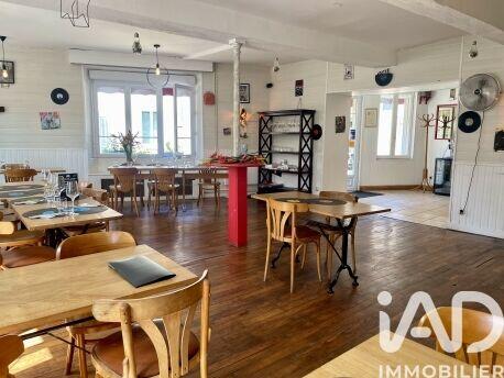 Maison - 240 m² - 7 pièces