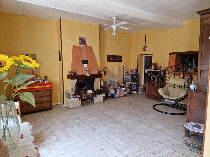 Maison - 228 m² - 6 pièces