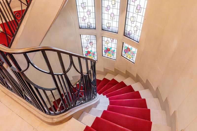 Appartement - 125 m² - 5 pièces