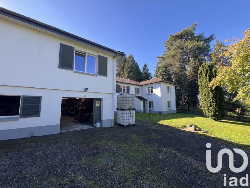 Maison - 361 m² - 12 pièces