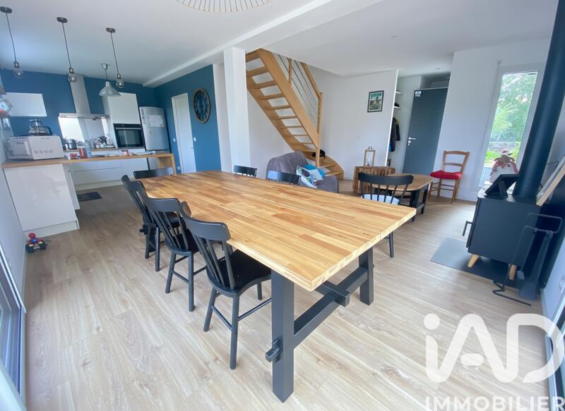 Maison - 100 m² - 5 pièces