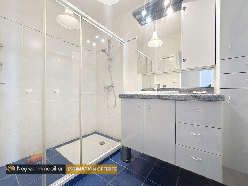 Villa - 130 m² - 6 pièces