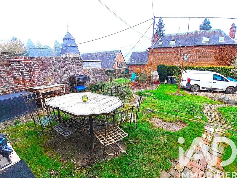 Maison - 92 m² - 4 pièces