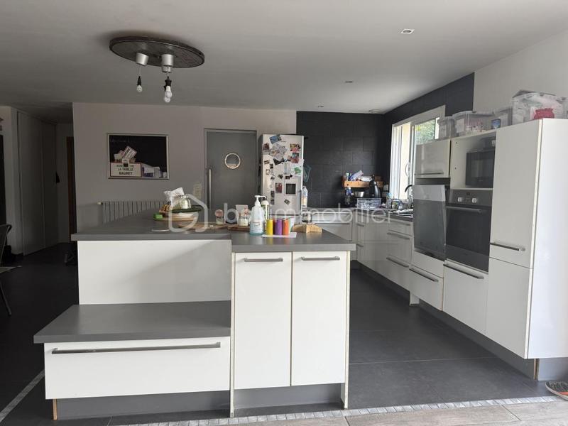 Propriété - 148 m² - 5 pièces