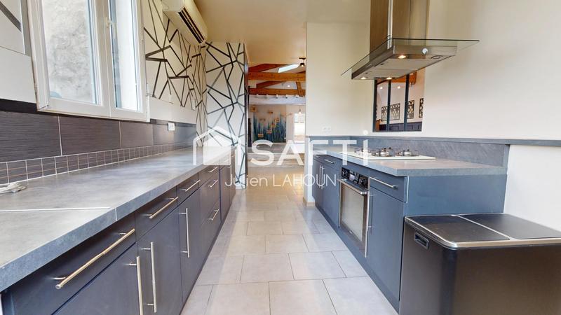 Maison - 142 m² - 3 pièces