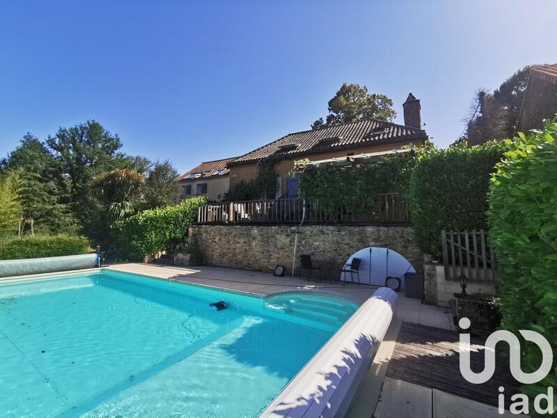 Maison de campagne - 200 m² - 8 pièces