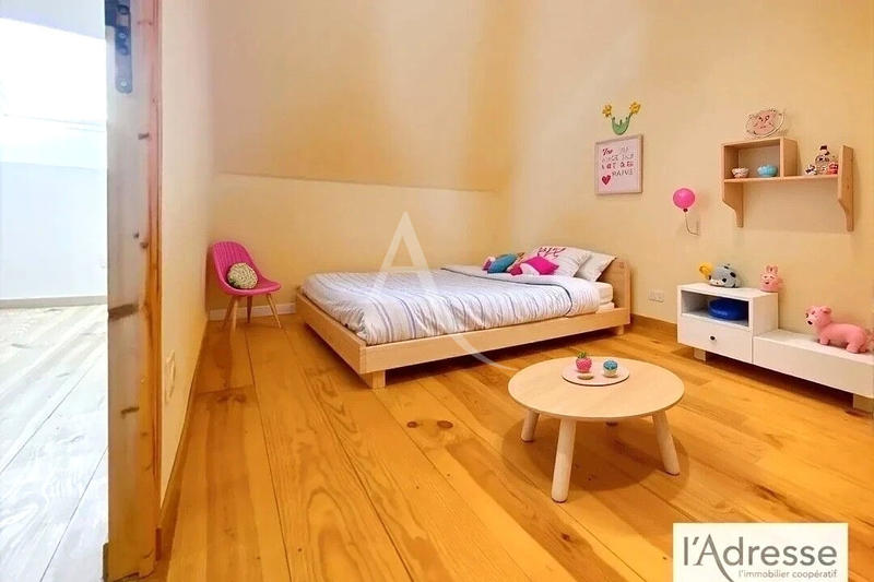 Maison - 91 m² - 4 pièces