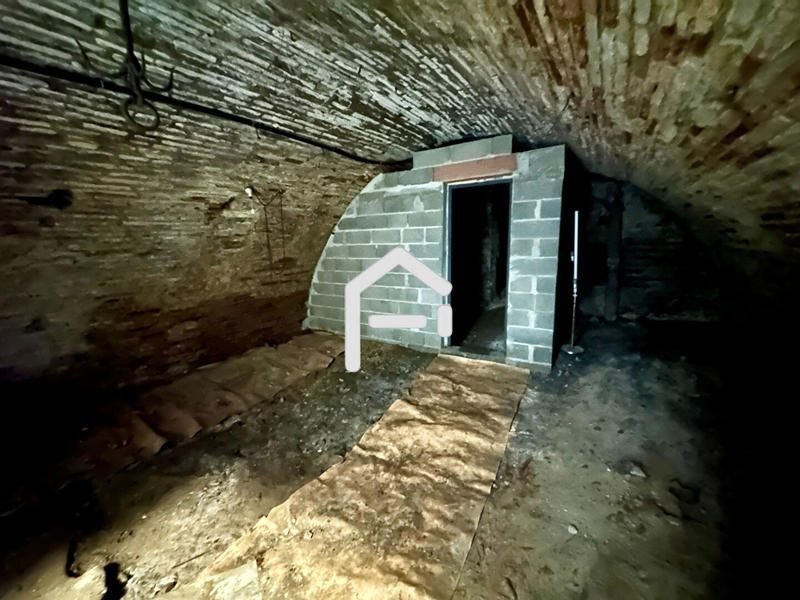 Bureau - 80 m² - 1 pièce