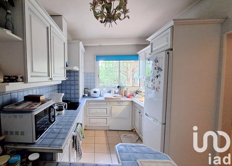 Maison - 220 m² - 8 pièces