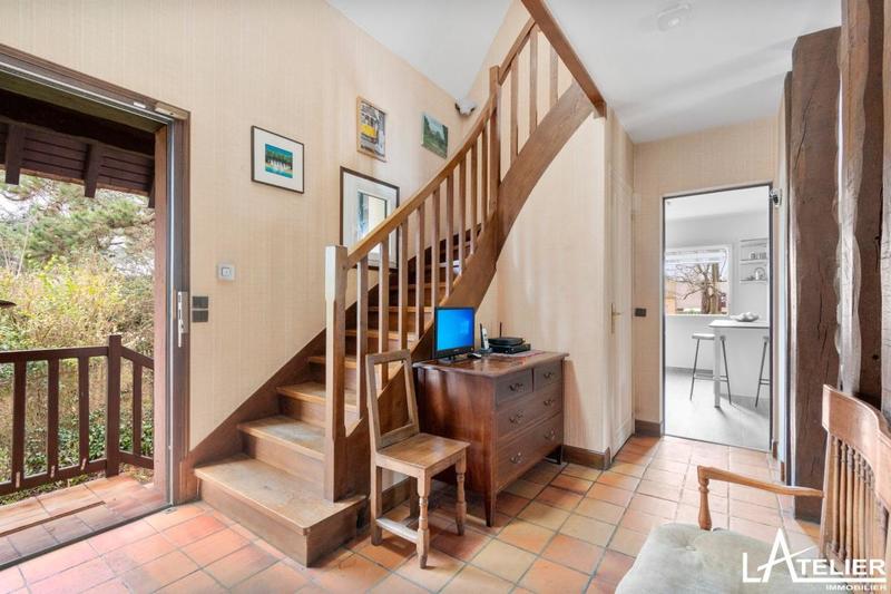 Maison - 145 m² - 7 pièces