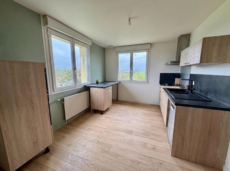 Maison - 140 m² - 6 pièces