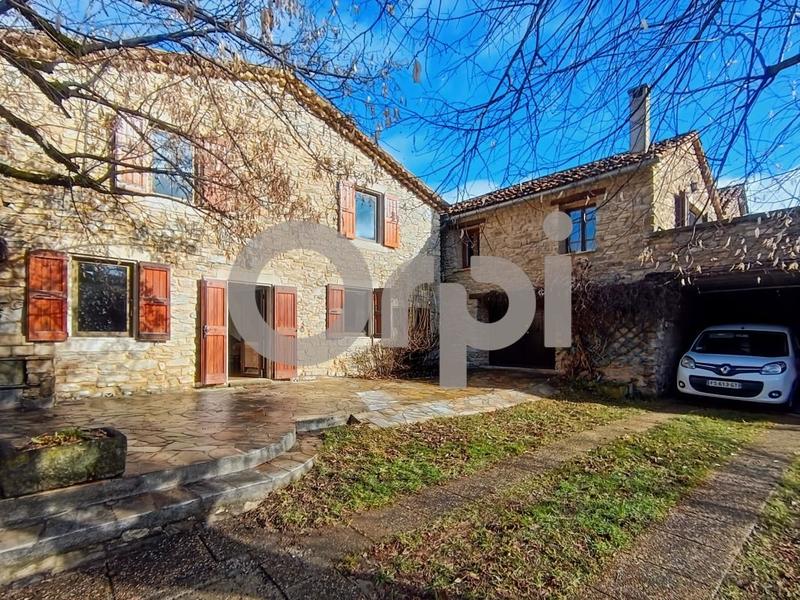 Maison - 150 m² - 6 pièces