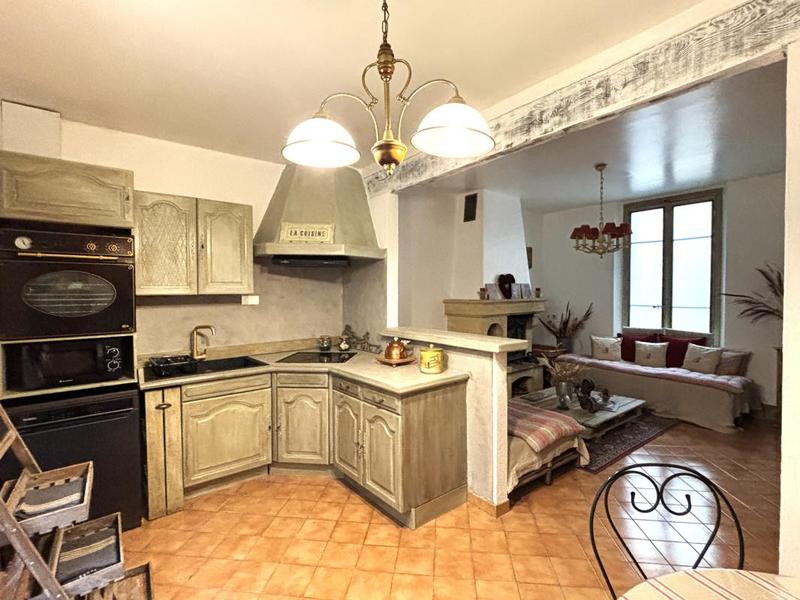 Maison - 80 m² - 4 pièces