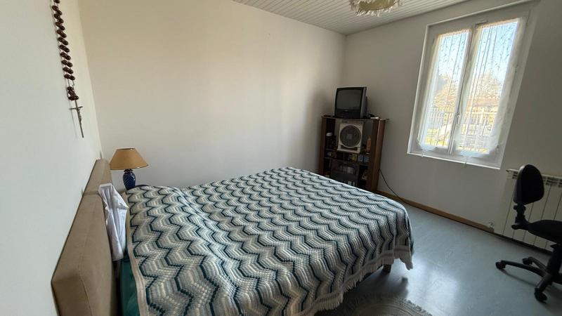 Maison - 200 m² - 8 pièces