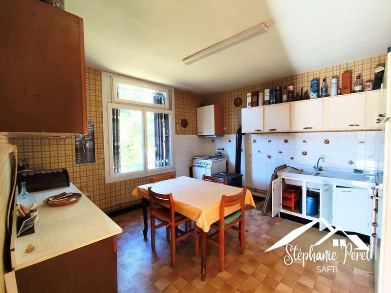 Maison - 65 m² - 5 pièces