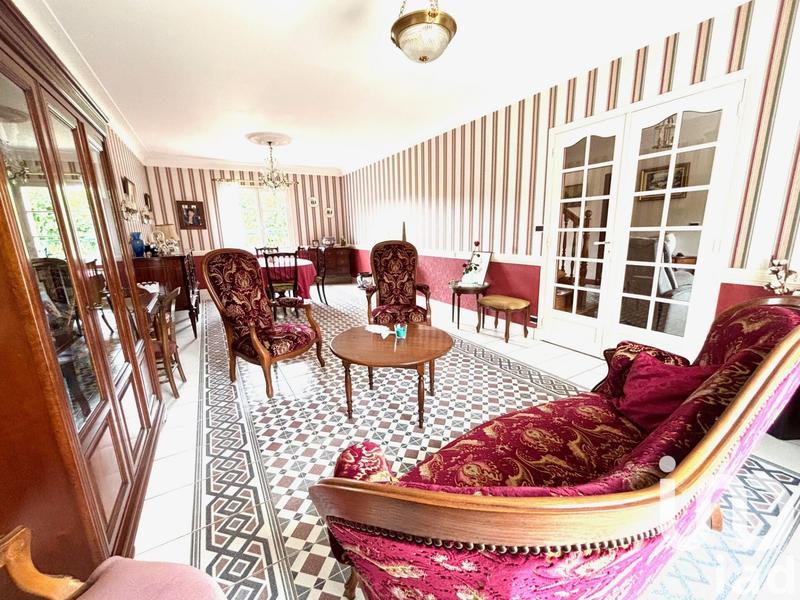 Maison - 123 m² - 6 pièces