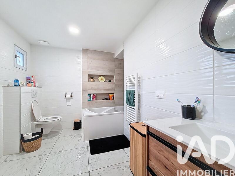 Maison - 155 m² - 7 pièces