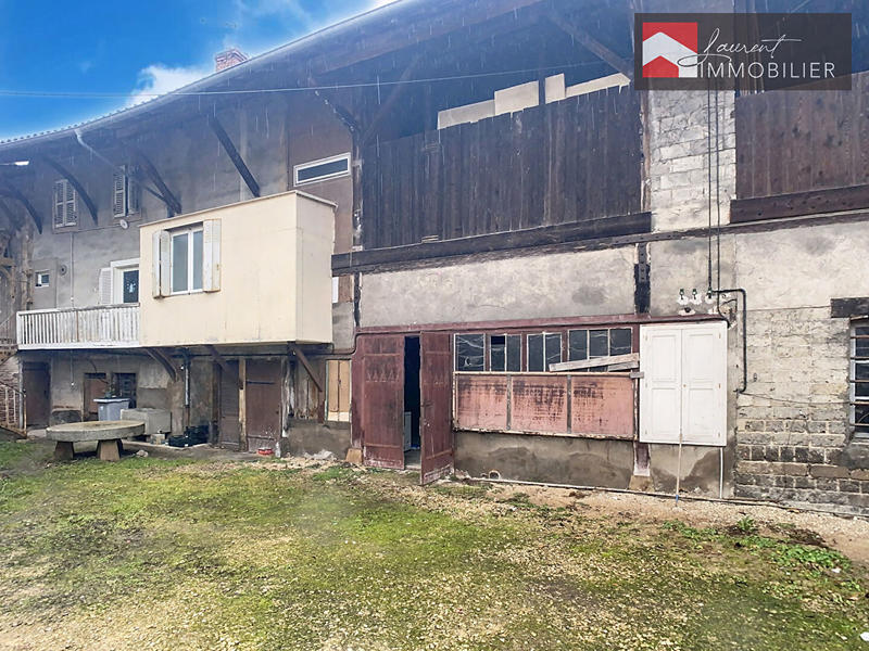 Maison - 210 m² - 10 pièces