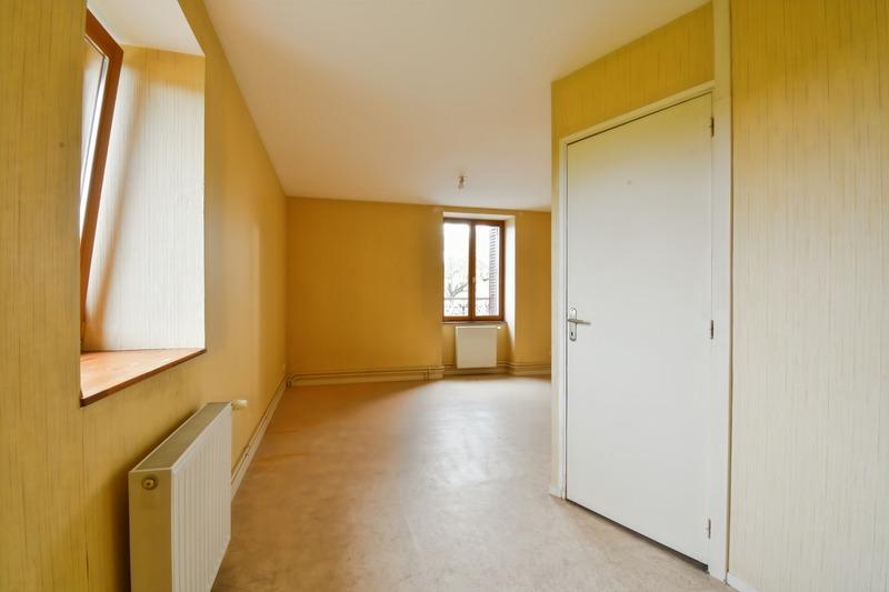 Immeuble - 180 m² - 7 pièces