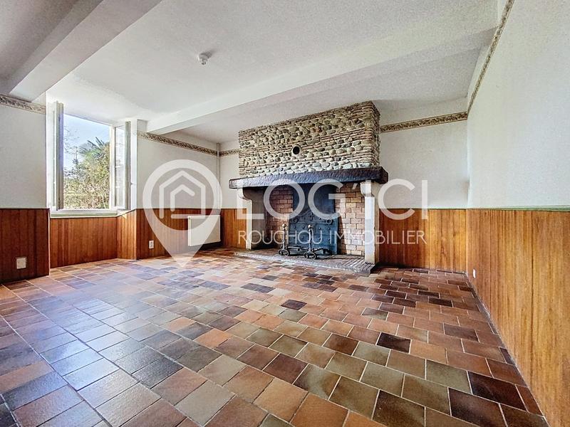 Maison - 270 m² - 8 pièces