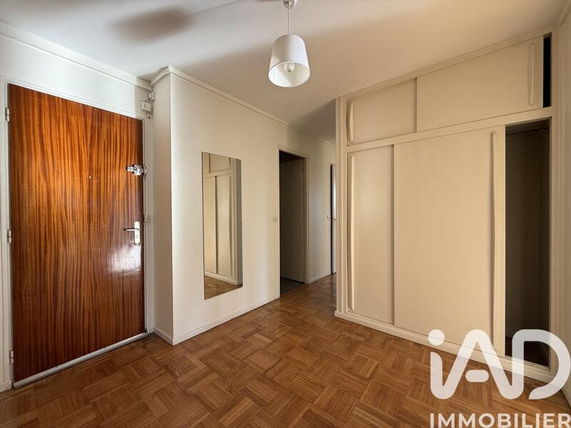 Appartement - 83 m² - 4 pièces