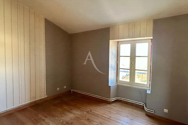 Maison - 162 m² - 6 pièces