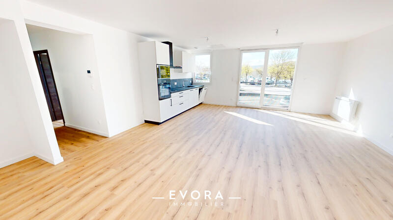 Appartement - 79 m² - 3 pièces